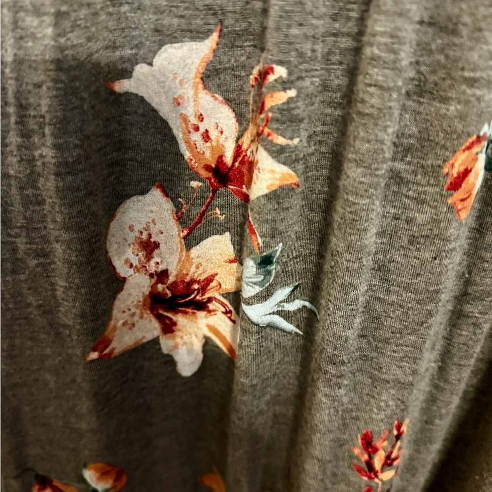 Torrid Gray Floral Maxi Dress - Picture 4 of 4